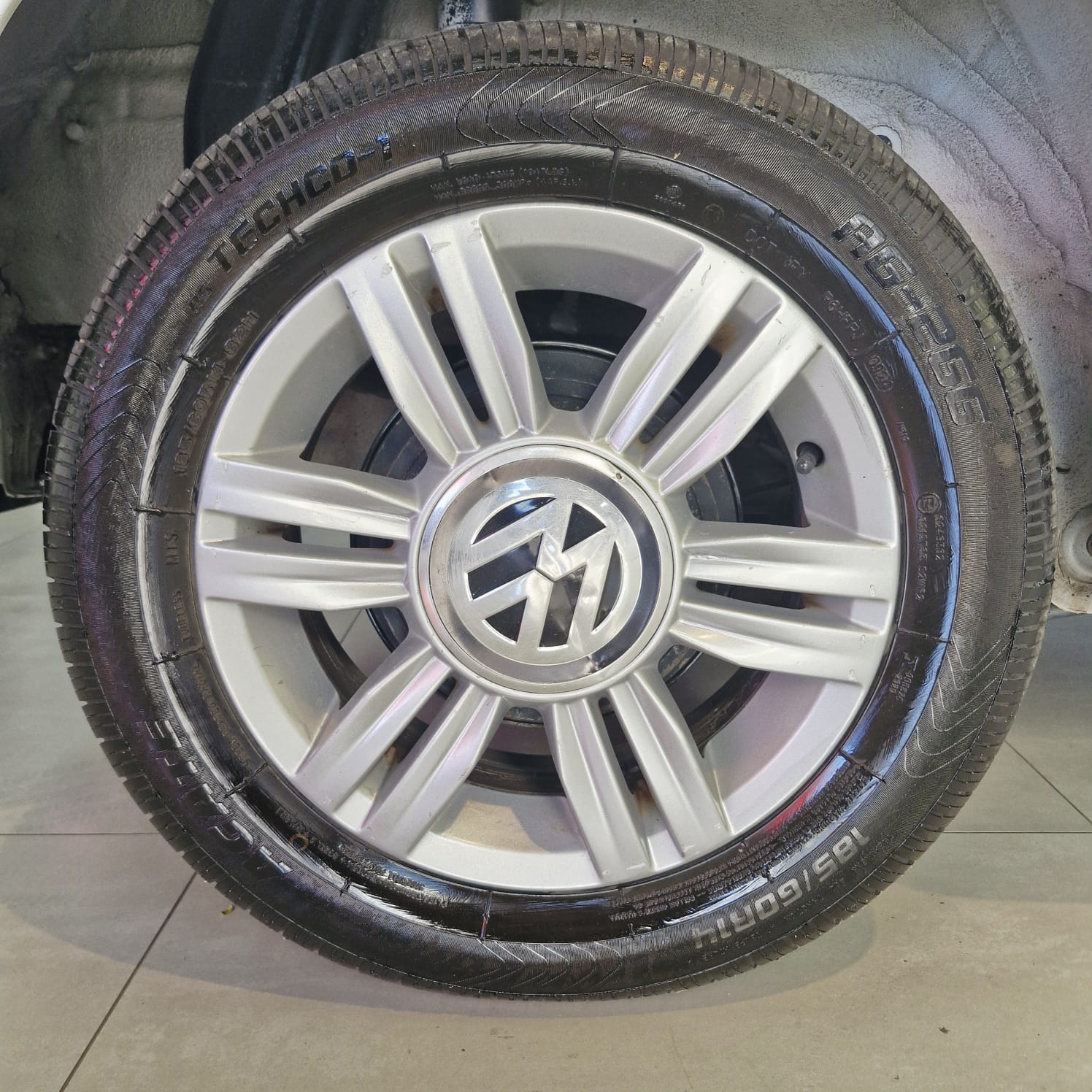 d549b855-a468-48e4-a52b-a20459ec4e82 (1)