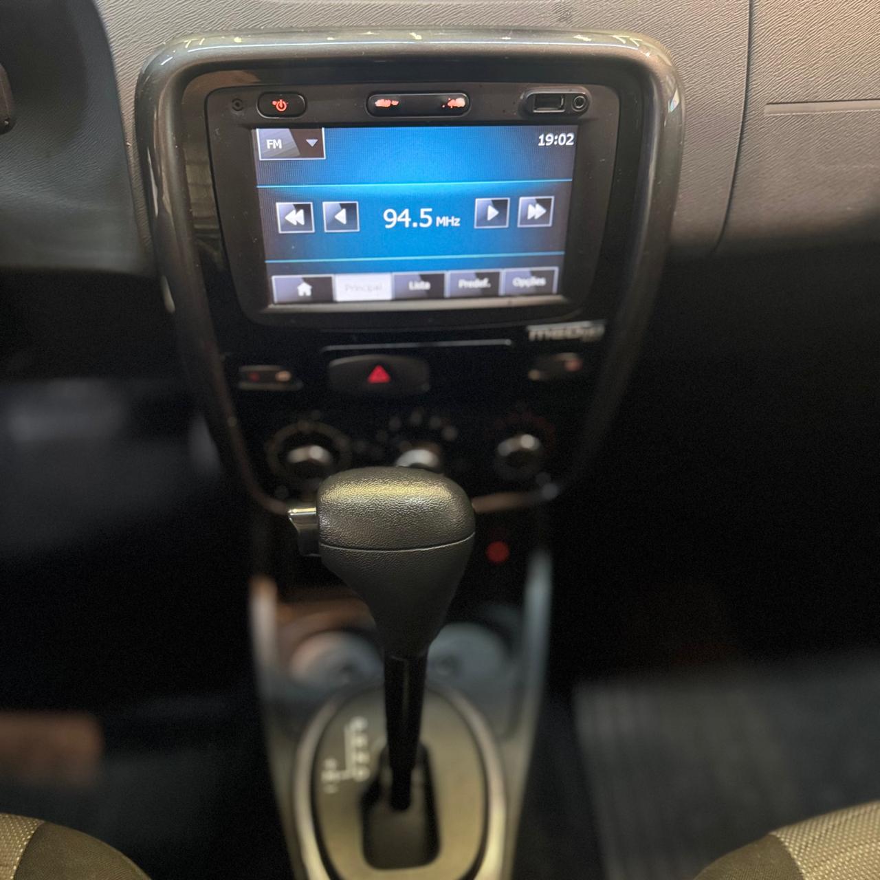 b8fd6587-6754-4016-a602-a00c13f446ec