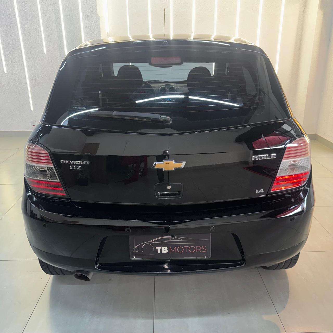 f735ebff-f7b2-45da-9af8-3b00a7d34160