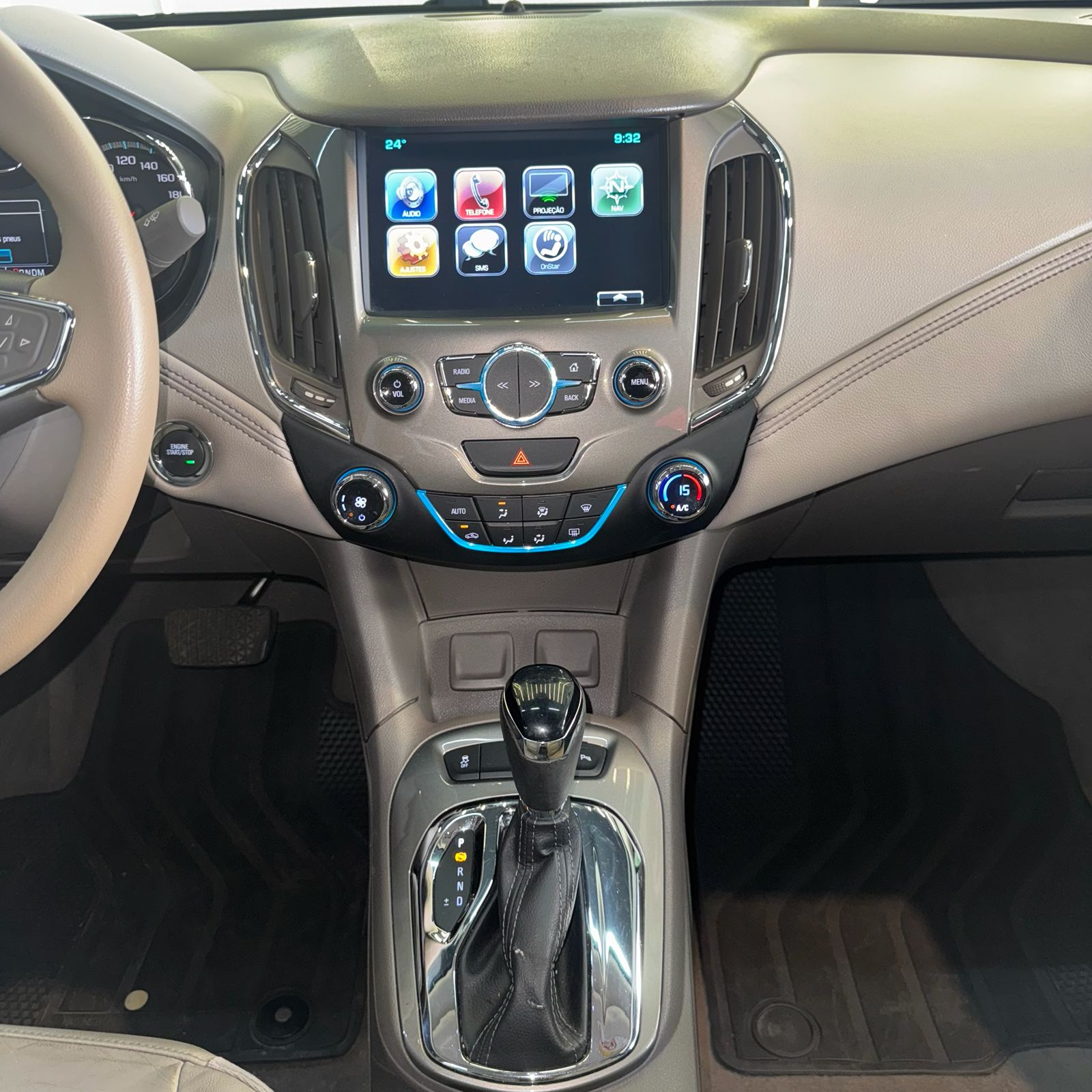 fc10425a-b8b7-48fc-bd09-8a08ca0a676d