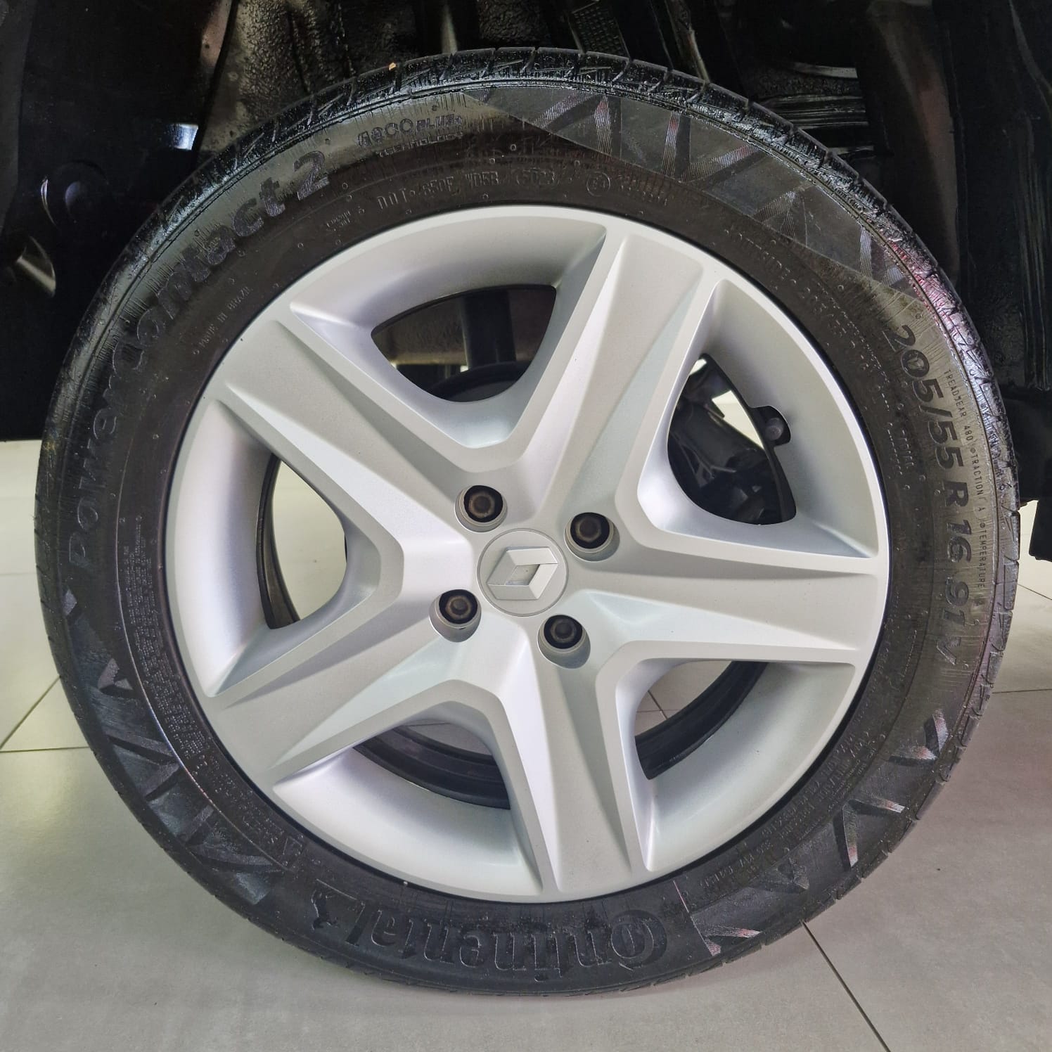 01924614-af5a-4a79-bb87-a77d6baebbdd