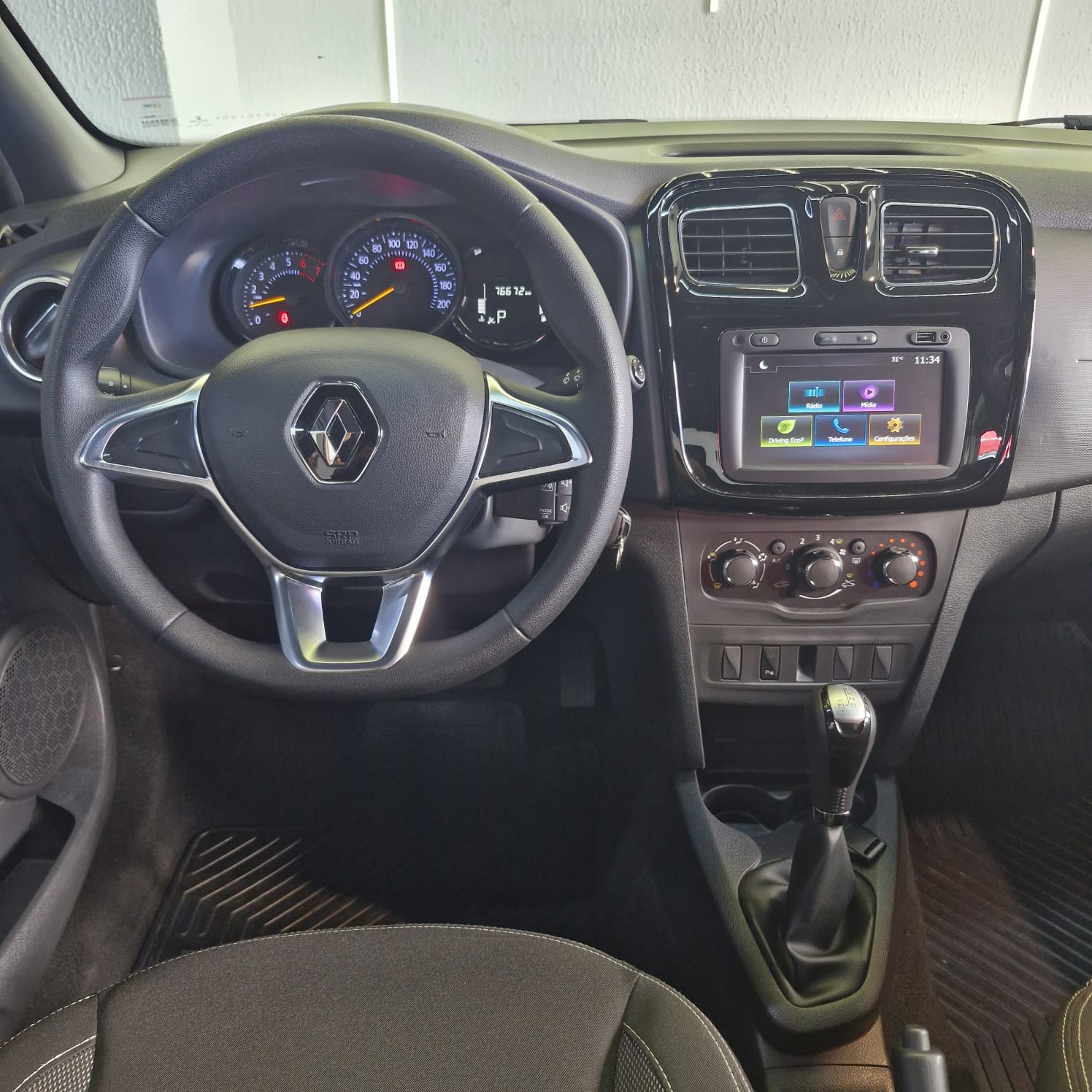 5bb68dfd-28a2-4b02-b440-efd3b0e20c8d