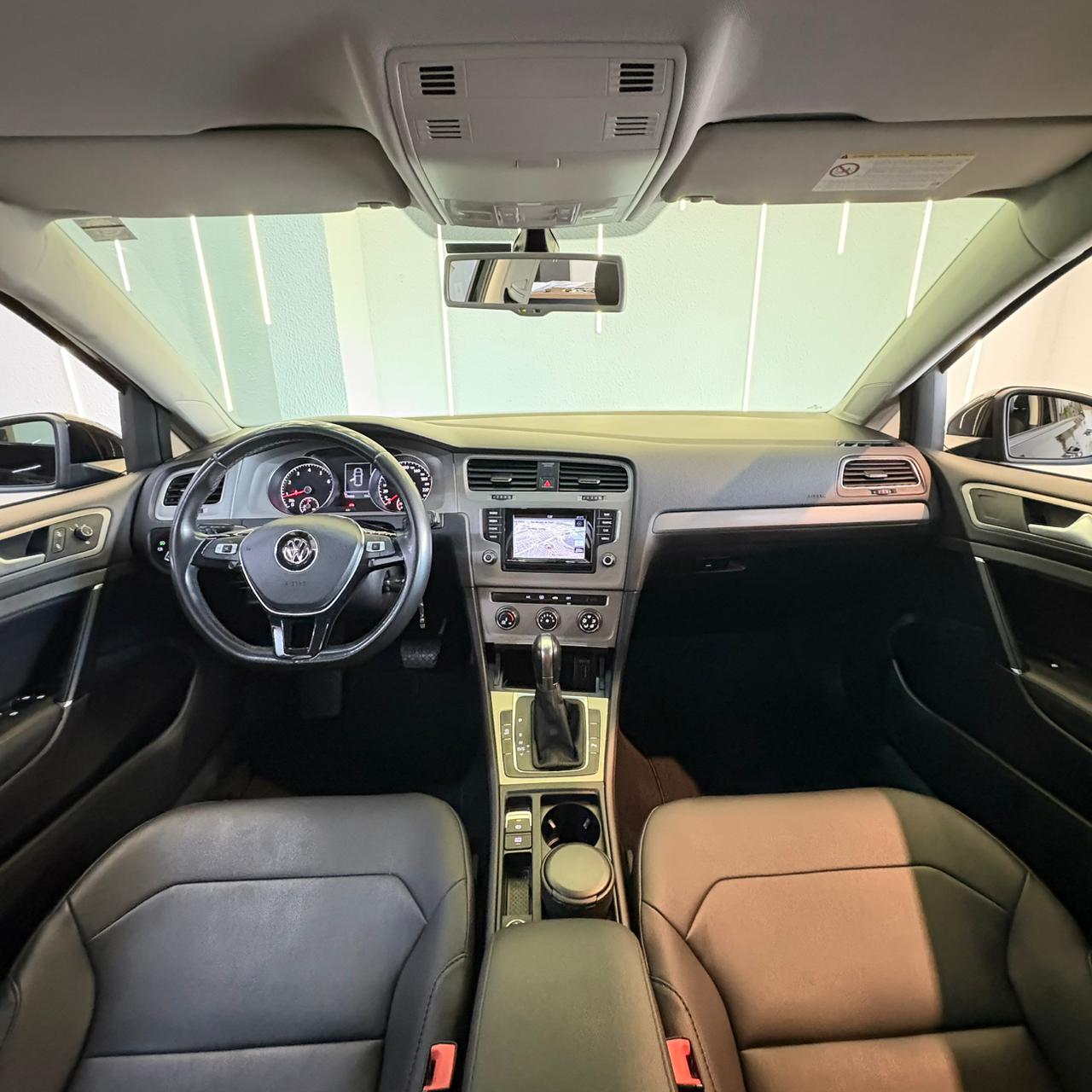 566030d0-7075-420b-ba29-a9130a77ffb1