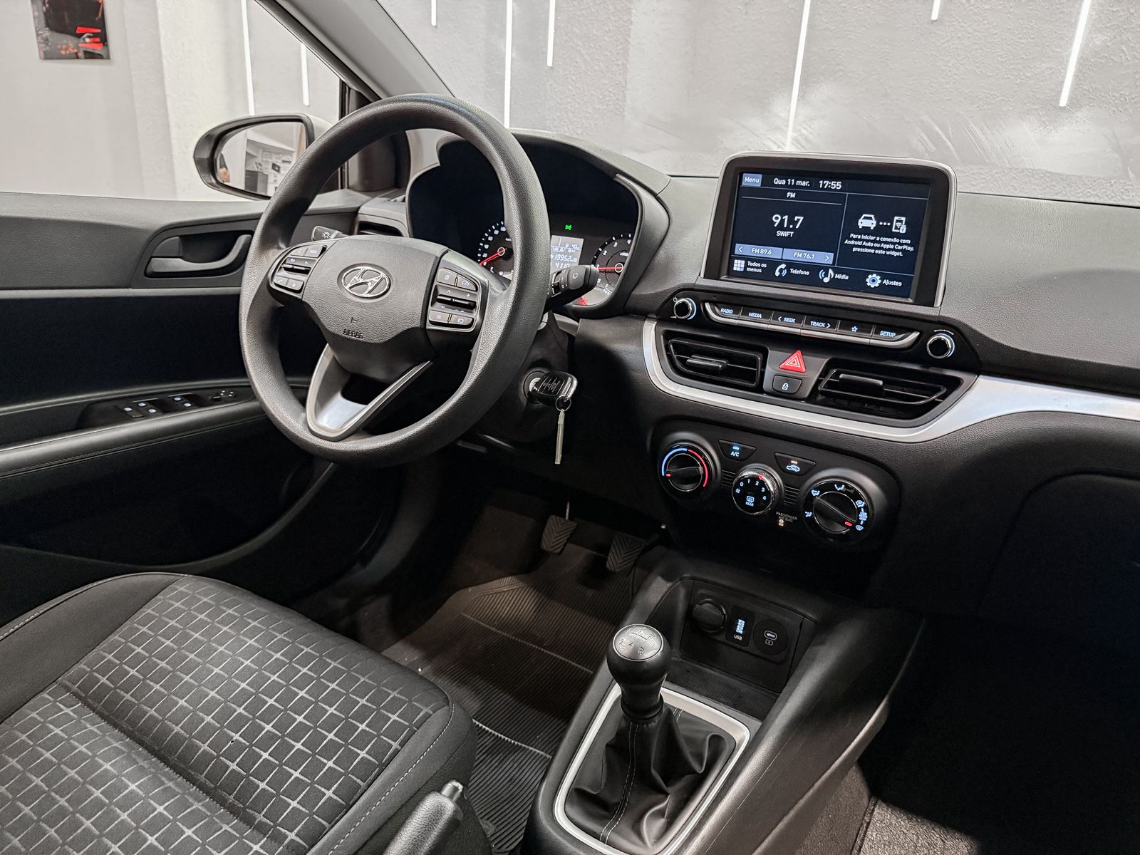 b1b18617-c363-45d4-a0e6-1dc36d39b24b