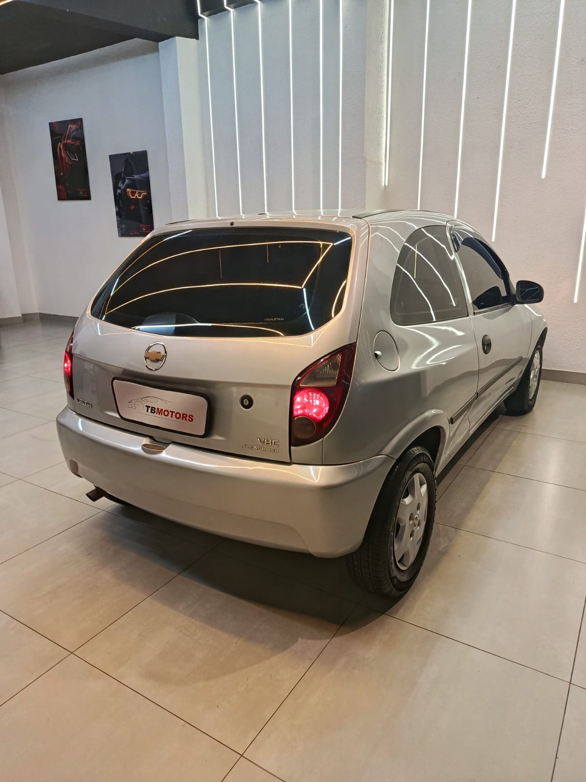 e4ced678-401a-4db8-819b-a83d2477511c