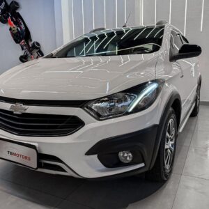 CHEVROLET ONIX ACTIV 2017 AUTOMÁTICO