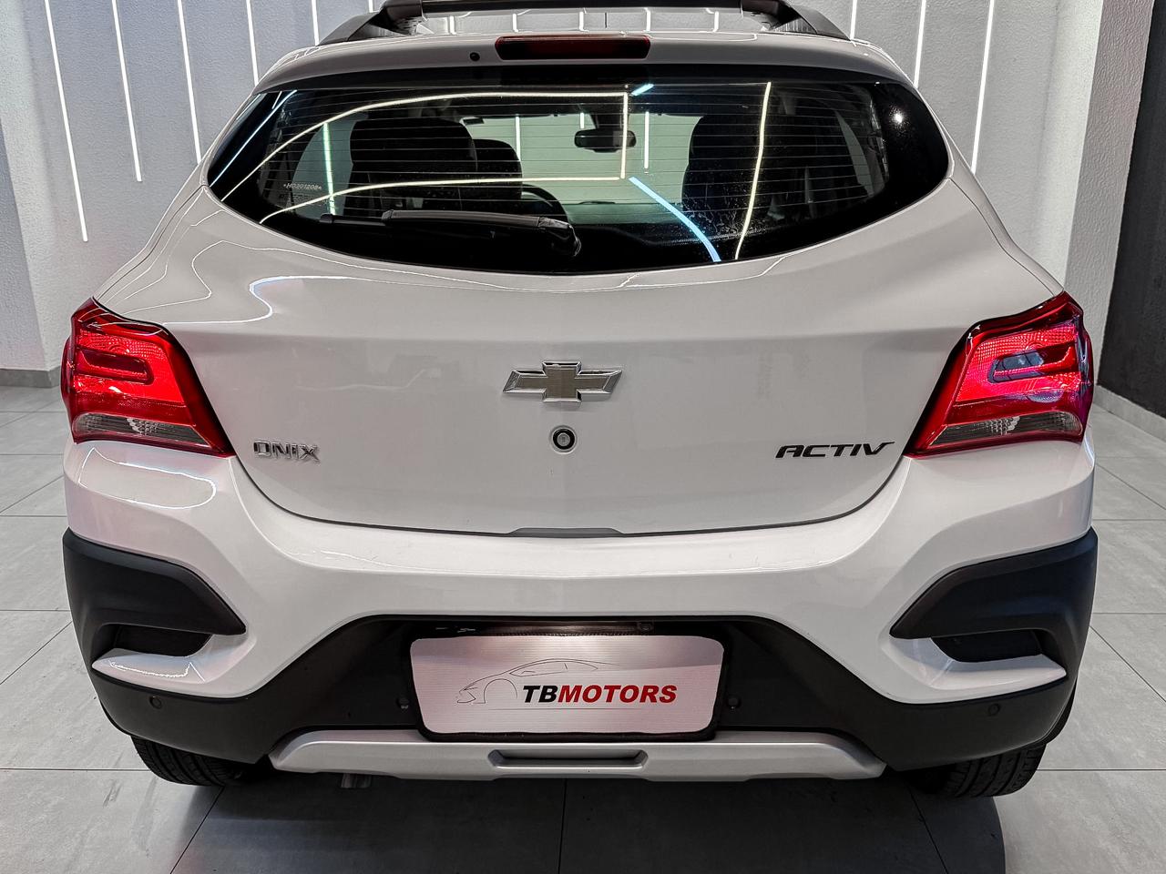 9b8aca5d-040d-4f29-89df-55169fa34317